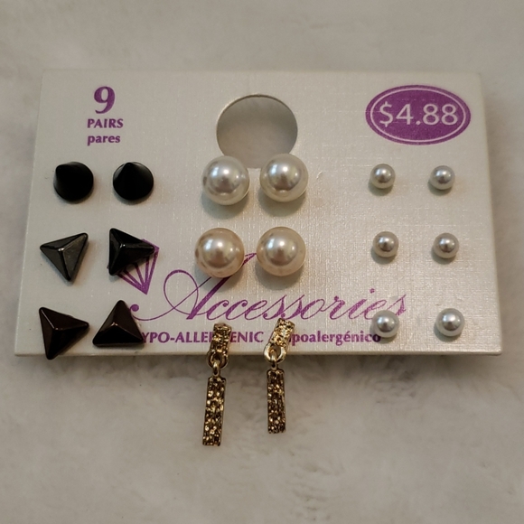 Assorted Earring Pack - Picture 2 of 4